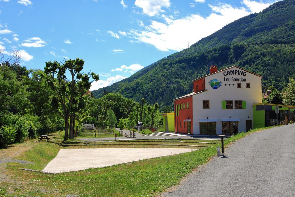 Camping Lou Gourdan Hotel Puget-Théniers Buitenkant foto