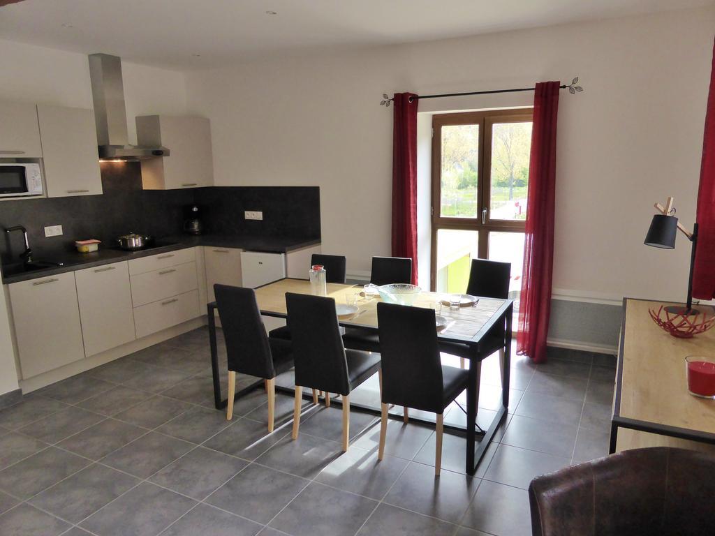 Camping Lou Gourdan Hotel Puget-Théniers Buitenkant foto