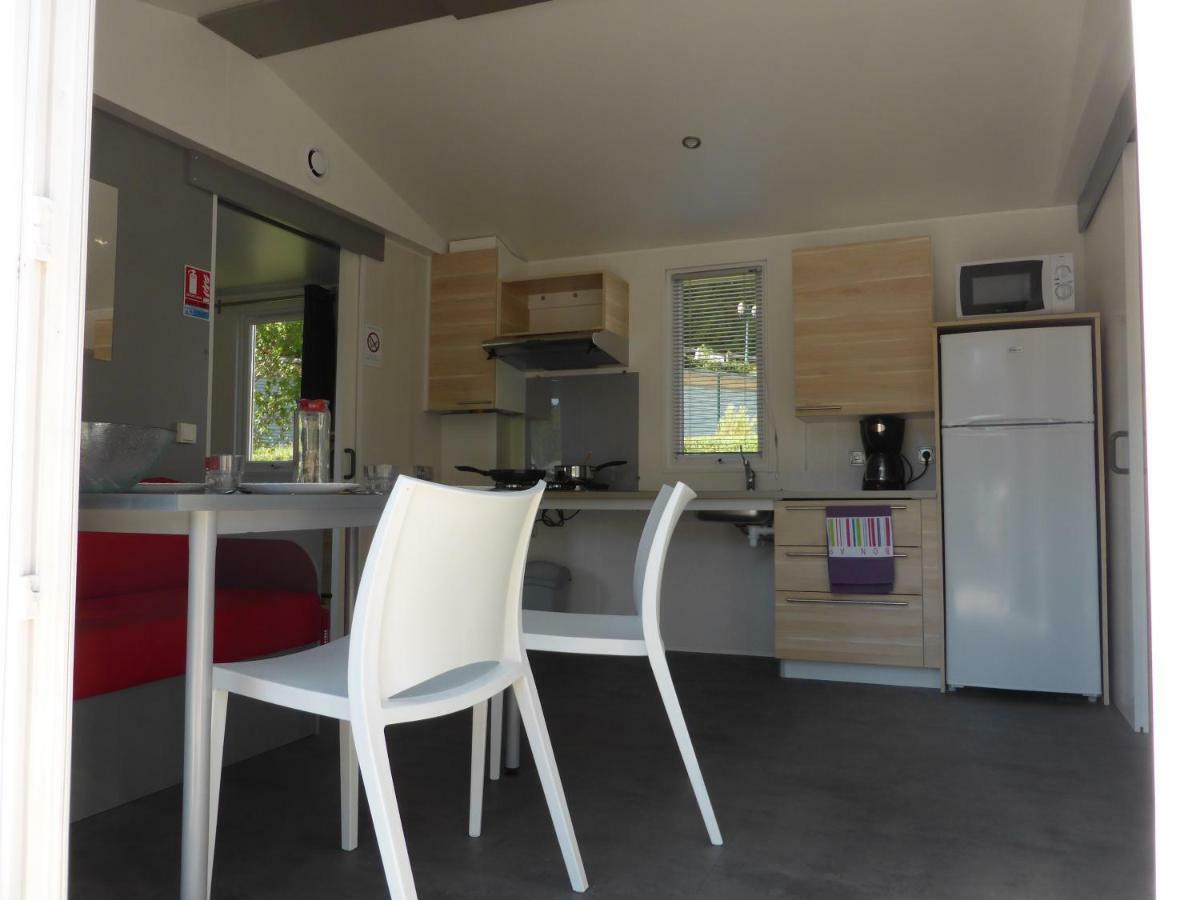Camping Lou Gourdan Hotel Puget-Théniers Buitenkant foto