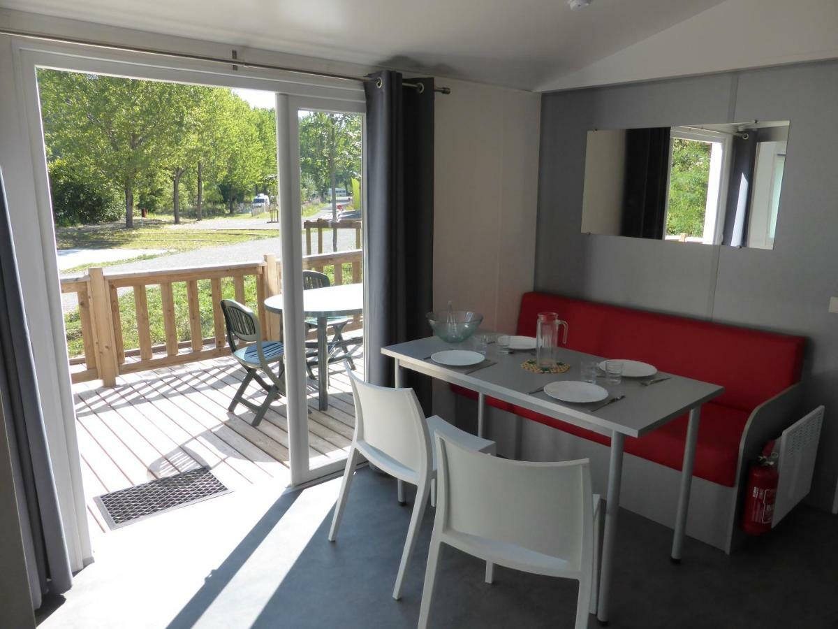 Camping Lou Gourdan Hotel Puget-Théniers Buitenkant foto